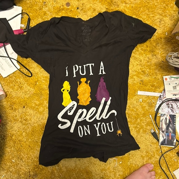 Hocus Pocus Graphic Tee - Picture 1 of 3